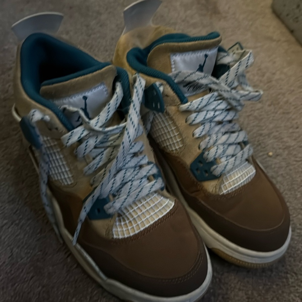 Grade school Jordan retro 4